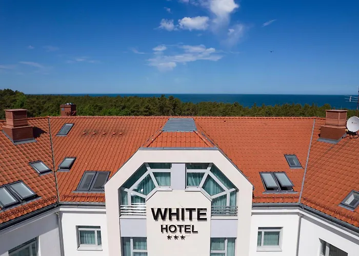 Hotel White